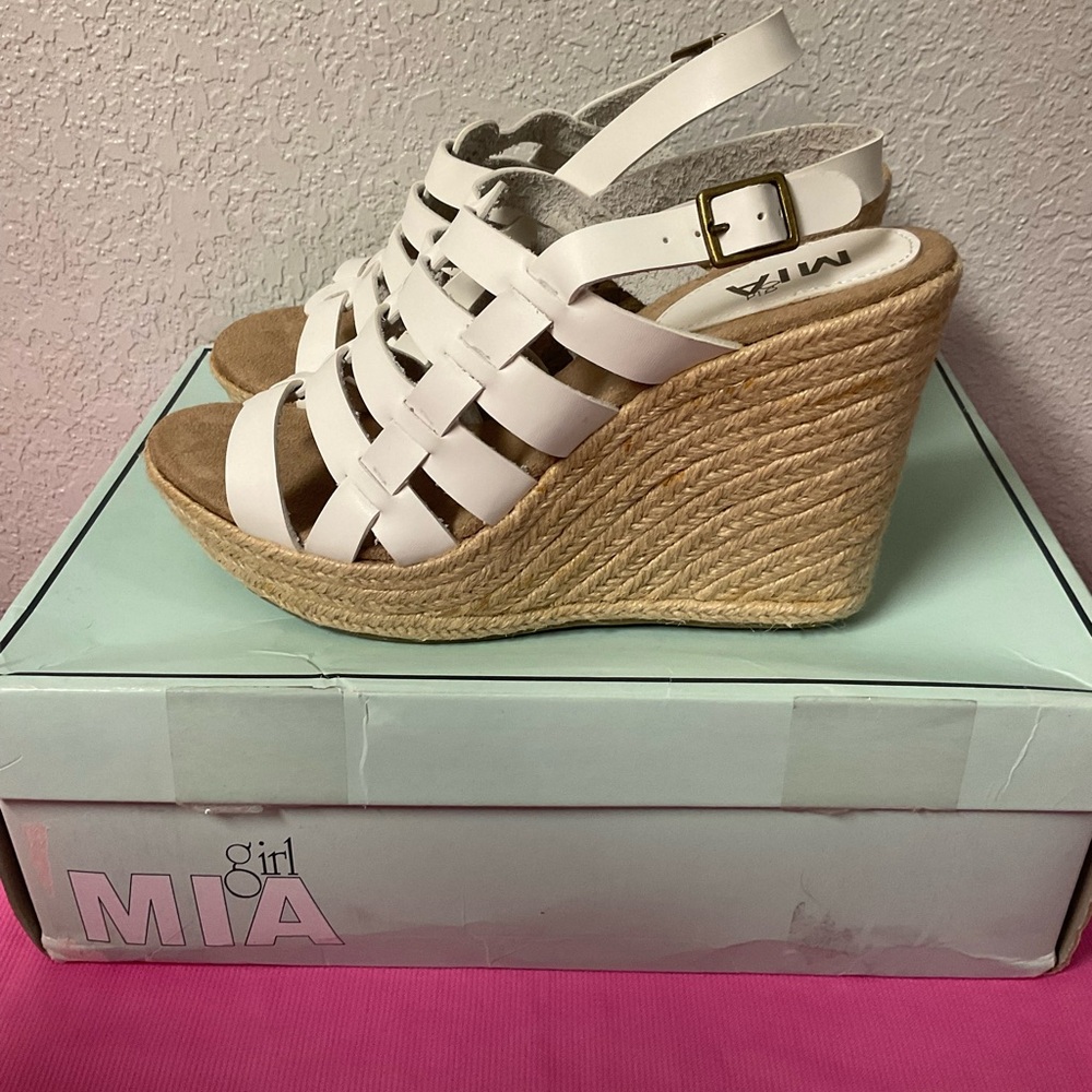 Womens Wedge Sandals MIA NM2584 Basket White Size 7.5 Espadrilles